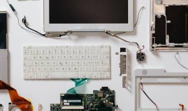 How Product Manufacturers Use Semiconductor Intelligence to Stay Ahead